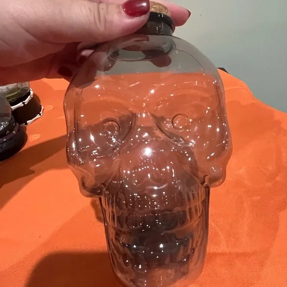 6/$25 Mystic Gray & Orange Plastic Skull with Cork Lid Set - Picture 3 of 15